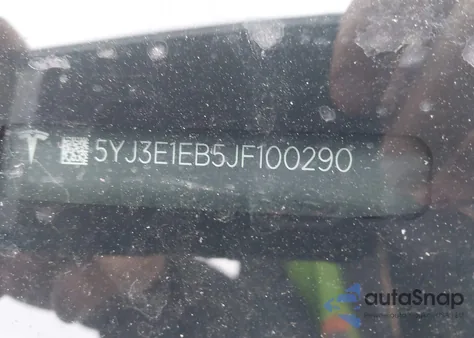 2018 Tesla Model 3 Long Range/Performance from USA, damaged, VIN 5YJ3E1EB5JF100290